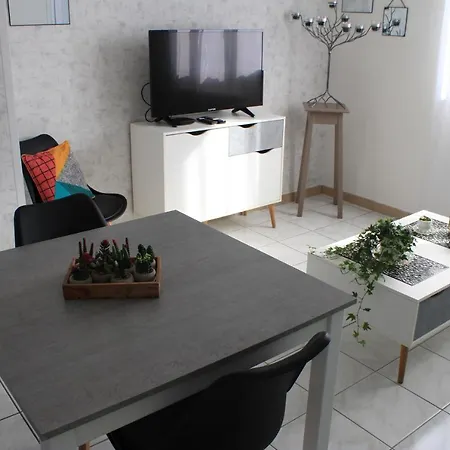 D'alexander * Troyes